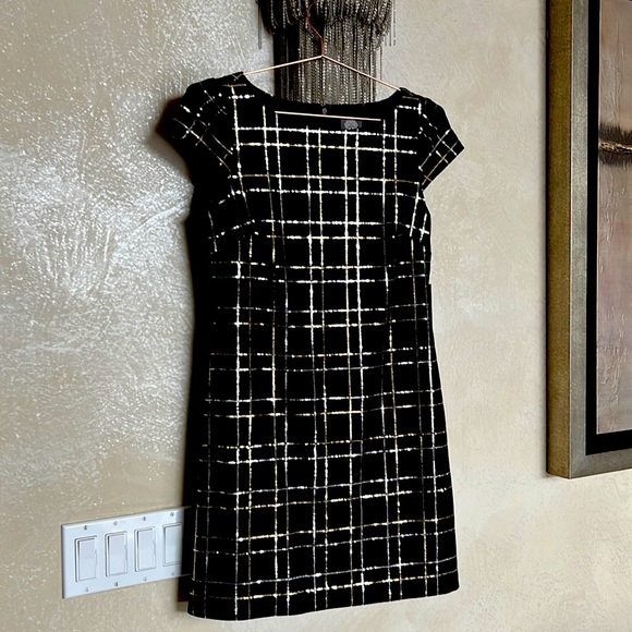 Vince Camuto Black Sequin dress NWT 4 velvet - Picture 4 of 8